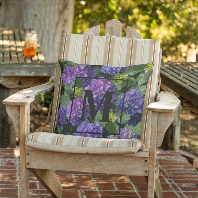 Coussin Elégant bleu violet magenta vert hydrangée florale (Chaise)