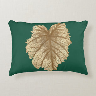 Coussin élégant d'accent de feuille d'or de vert