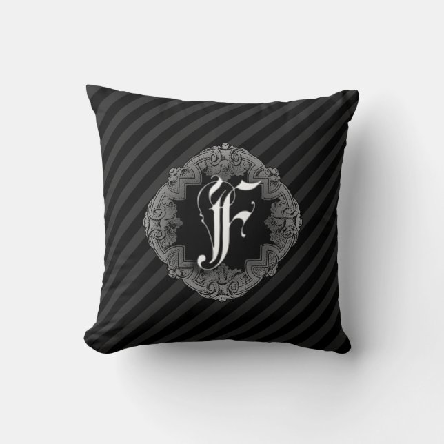 Coussin Élégant Goth Initial F Jeteur D'Oreiller (Recto)