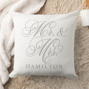 Coussin Elegant Grey M. et Mme Script Monogramme personnal