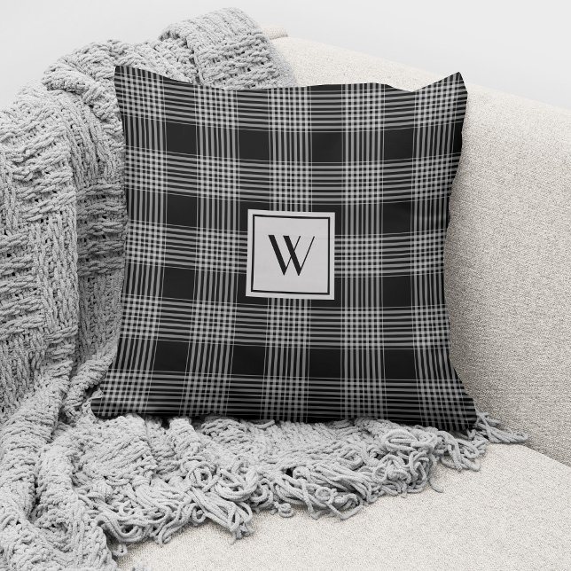 Coussin Élégant Monogramme Noir Et Blanc Plaid (Créateur téléchargé)