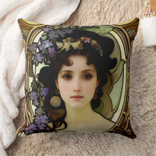 Coussin Elégant Mucha Style Portrait d'une belle femme
