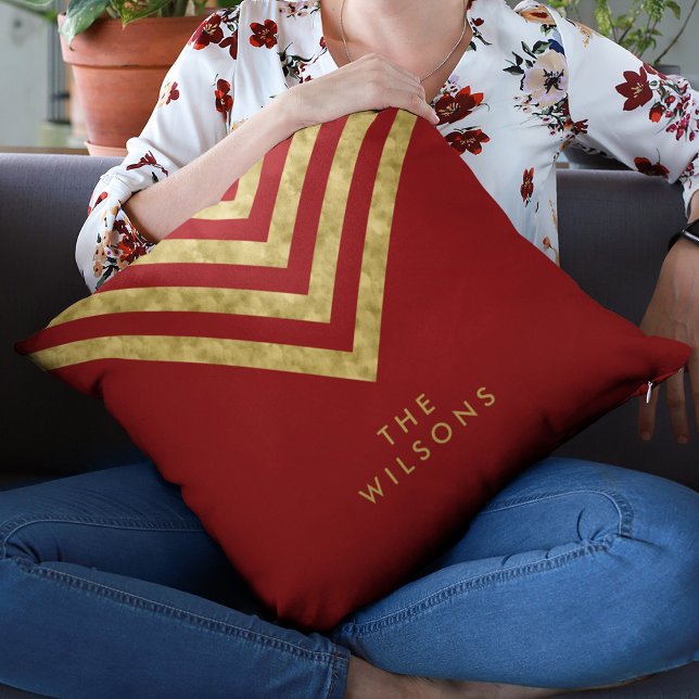 Coussin Elégant nom de famille rouge Chevron Motif (Créateur téléchargé)