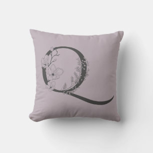 Coussin Élégant Q Boho Floral Monogramme initial Lilac G