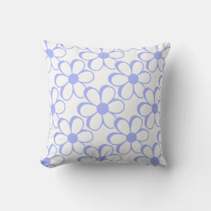 Coussin Élégantes fleurs bleu clair et blanc sur fond blan