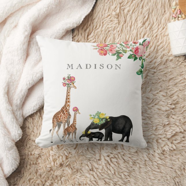 Coussin Eléphant mignon & Giraffe Floral Personnalisé Nom  (Couverture)