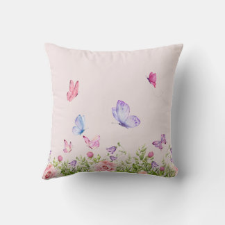 Coussin Embrace de la nature - Amour floral et rêves papil