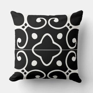 coussin en mosaïque espagnole noir et blanc