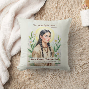 Coussin Encouragement religieux de Sainte Kateri Tekakwith