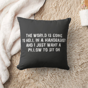 Coussin Enfer dans un panier