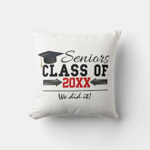 Coussin Équipement de graduation noir et rouge