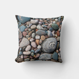 Coussin États-Unis, Michigan. Galets polis sur le rivage