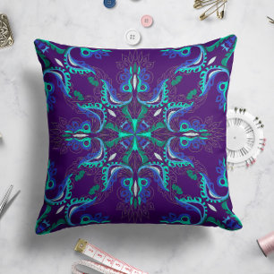 Coussin étoile en fleurs célestes en violet