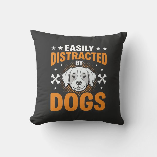 Coussin Facilement Distrait Par Les Chiens (Recto)