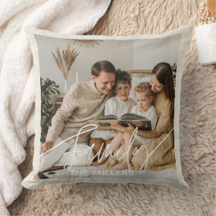 Coussin Family Text overlay boho classe Throw Pillow
