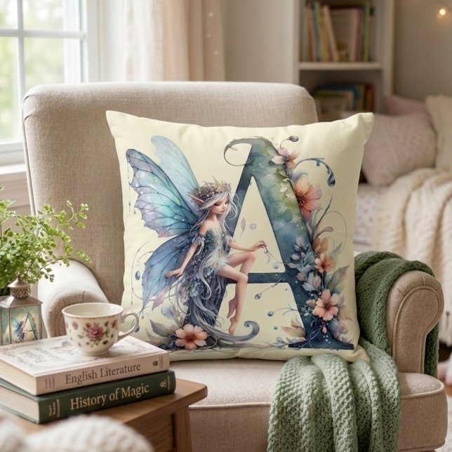 Coussin Fée à l'initiale A en monogramme (Créateur téléchargé)