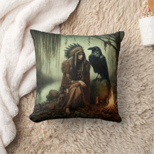 Coussin Femme amérindienne assise sur la rivière avec le c