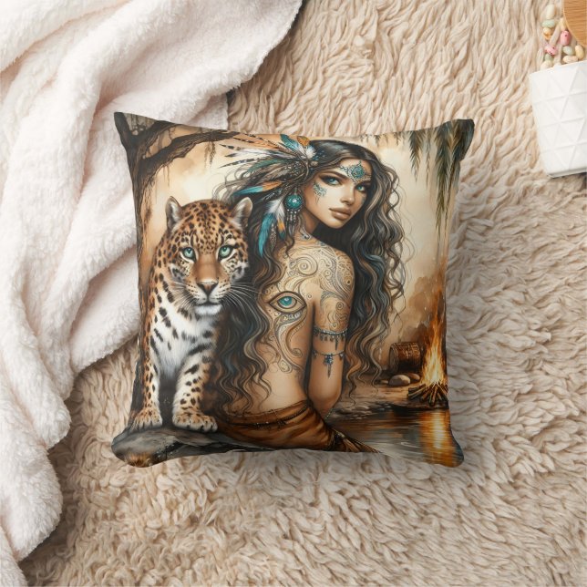 Coussin Femme amérindienne et tigre par cascade (Couverture)
