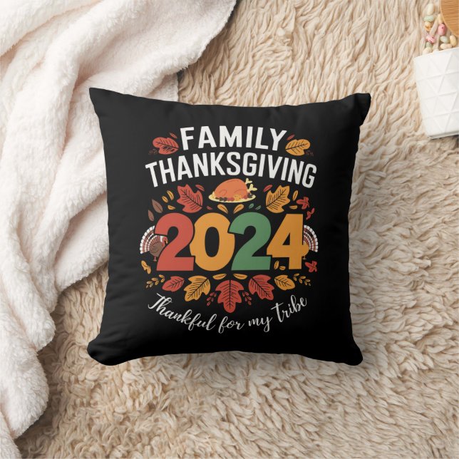 Coussin Fête De La Famille 2024 Remerciements Pour Ma Trib (Couverture)