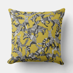 Coussin fête du renard des bois jaune ocre