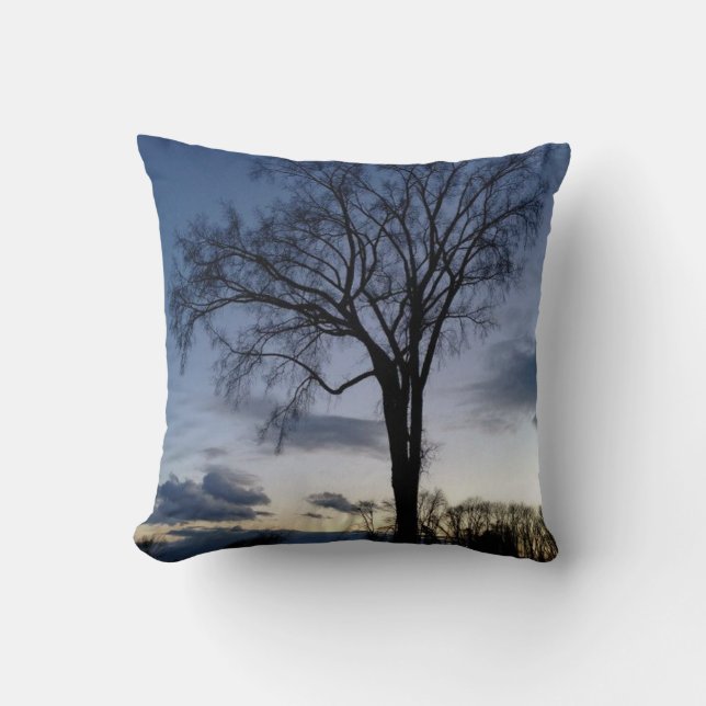 Coussin Feu À L'Arbre En Hiver Jette D'Oreiller (Recto)