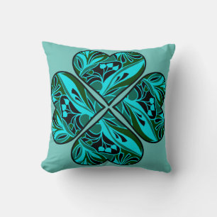 Coussin Feuille de trèfle décorative de coeurs