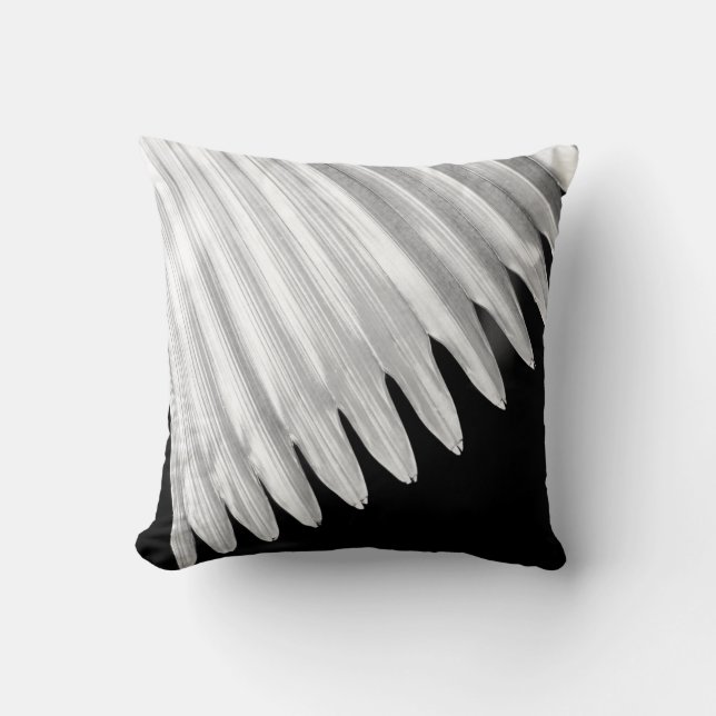 COUSSIN FEUILLE GRAPHIQUE NOIRE ET BLANCHE (Recto)