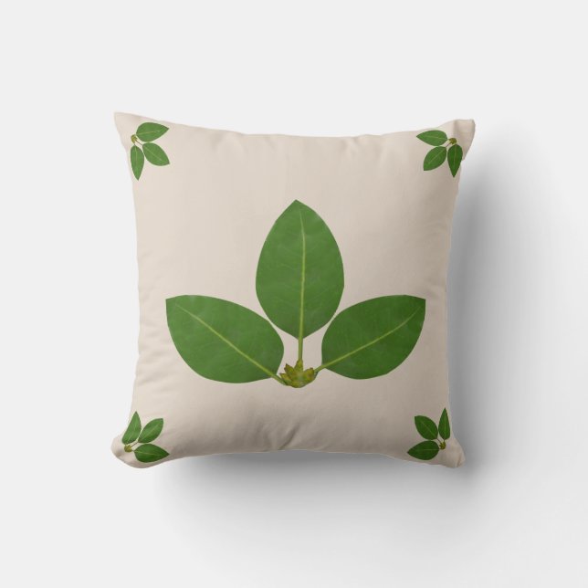 Coussin Feuilles verts modernes de Laurel sur le beige (Recto)
