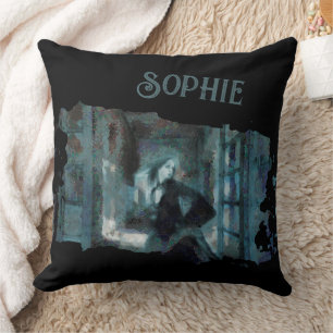 Coussin Fille Fantôme en Bleu – Art Surréaliste Envoûtant