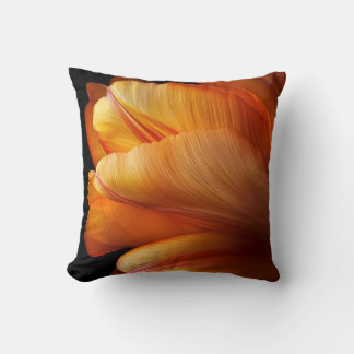 Coussin Flamme de grâce - Tulipe d'or en fleur