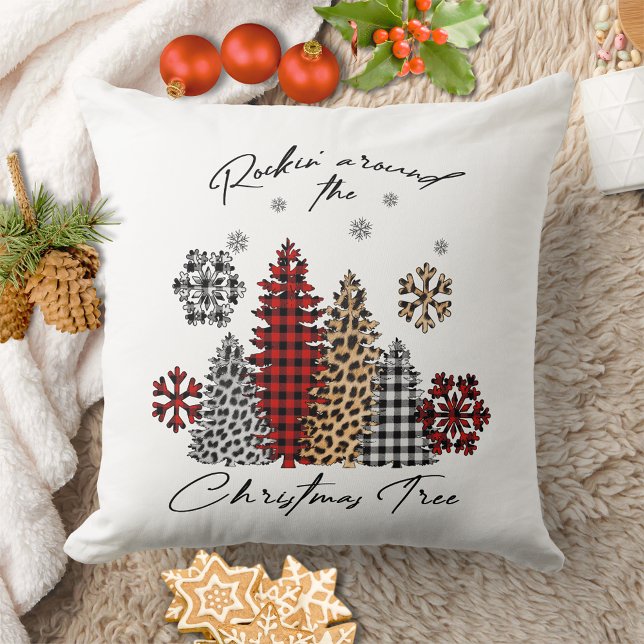 Coussin Flèche de neige moderne Boho Tartan Noël mignon (Créateur téléchargé)