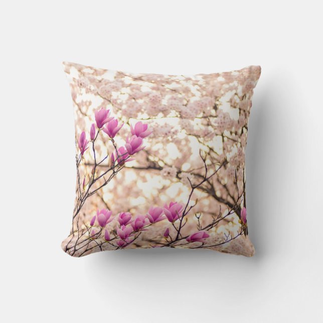 Coussin Fleur de printemps rose pourpre en floraison (Recto)