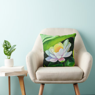 Coussin Fleur Lily blanche sur feuilles verts