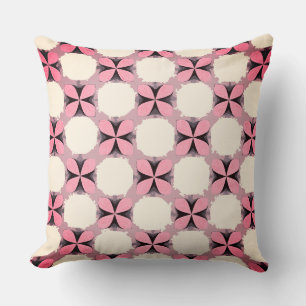 Coussin Fleur rose clair à quatre pétales