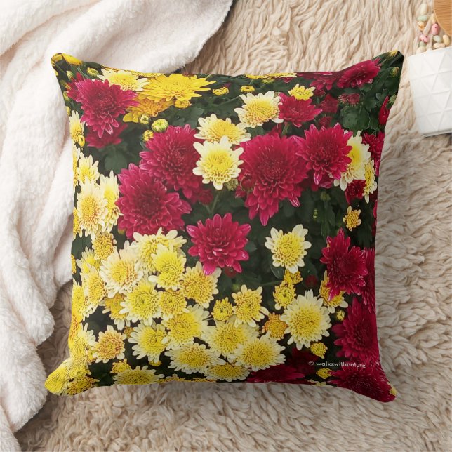 Coussin Fleurs Chrysanthème d'automne en or rouge (Couverture)