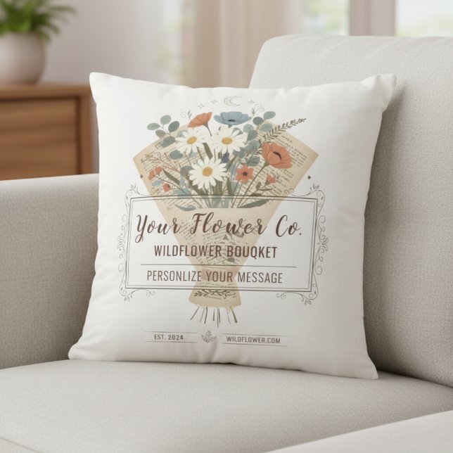 Coussin Fleurs de page de livre vintage modèle personnalis (Chic Bouquet Flowers Throw Pillow)