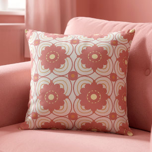 Coussin Fleurs roses corail sur fond crème