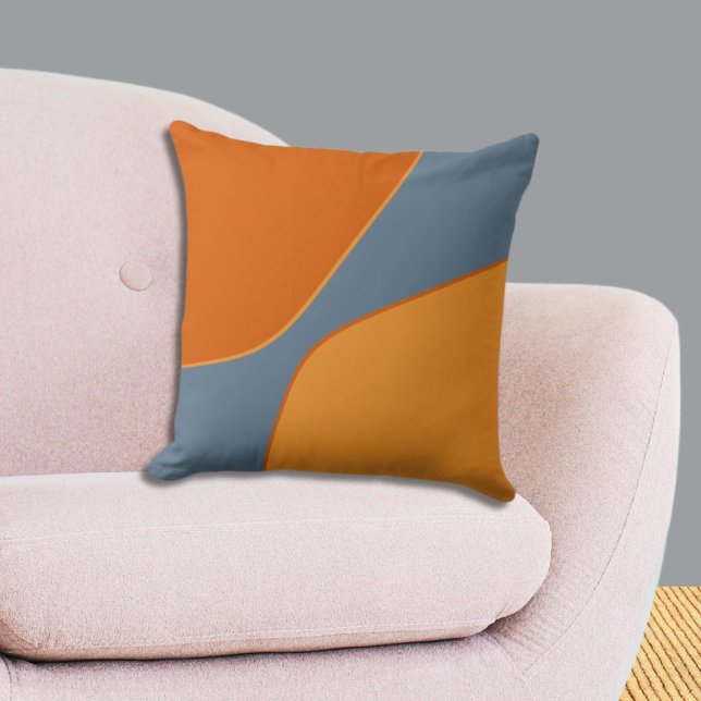 Coussin Formes de quartier irrégulières orange et bleu   (Irregular Orange and Blue Quarter Shapes Throw Pillow, Livingroom)