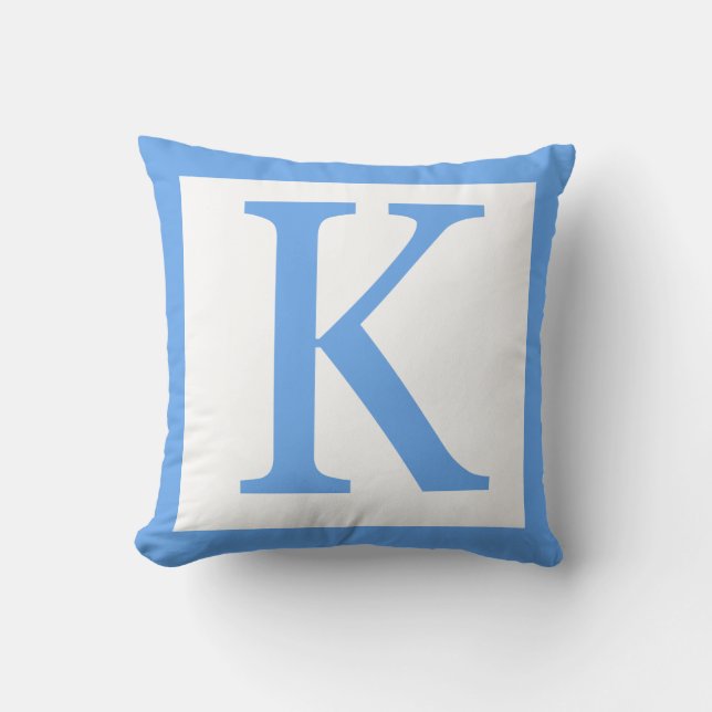 Coussin Frontière de bleus layette de la lettre K (Recto)