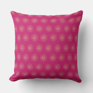 Coussin Fuchsia | Golden Zinnia Flower Medallions