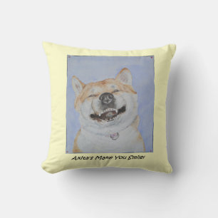 Coussin funny akita piof cute dog smiling