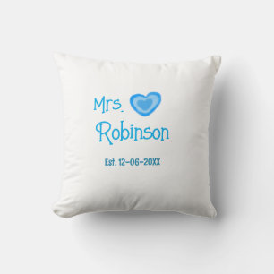 Coussin Future mariée Mme ajouter nom date aquarelle cœur 