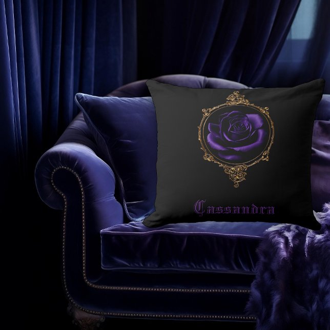 Coussin Goth Purple Rose Personnalisé (Créateur téléchargé)