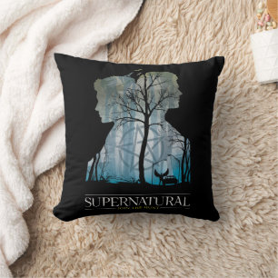 Coussin Graphique de la forêt surnaturelle de Winchester B