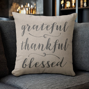 Coussin Grateful Thankful Blessé Script rustique - chevron
