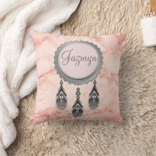 Coussin Gris Dreamcatcher sur marbre rose Personnalisé