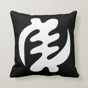 Coussin Gye Nyame Dieu est le symbole suprême Adinkra