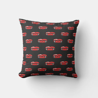 Coussin Halloween Vampire Dents Horreur Lèvres rouges Éffr