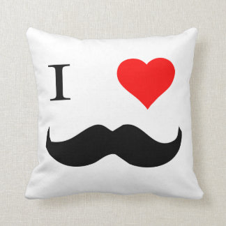 Coussin I moustaches de coeur