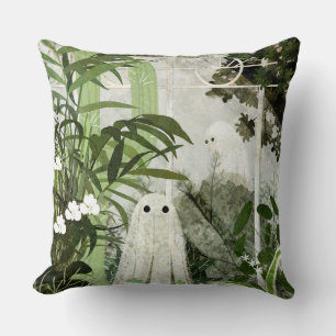 Coussin Il y a encore un fantôme dans la serre...